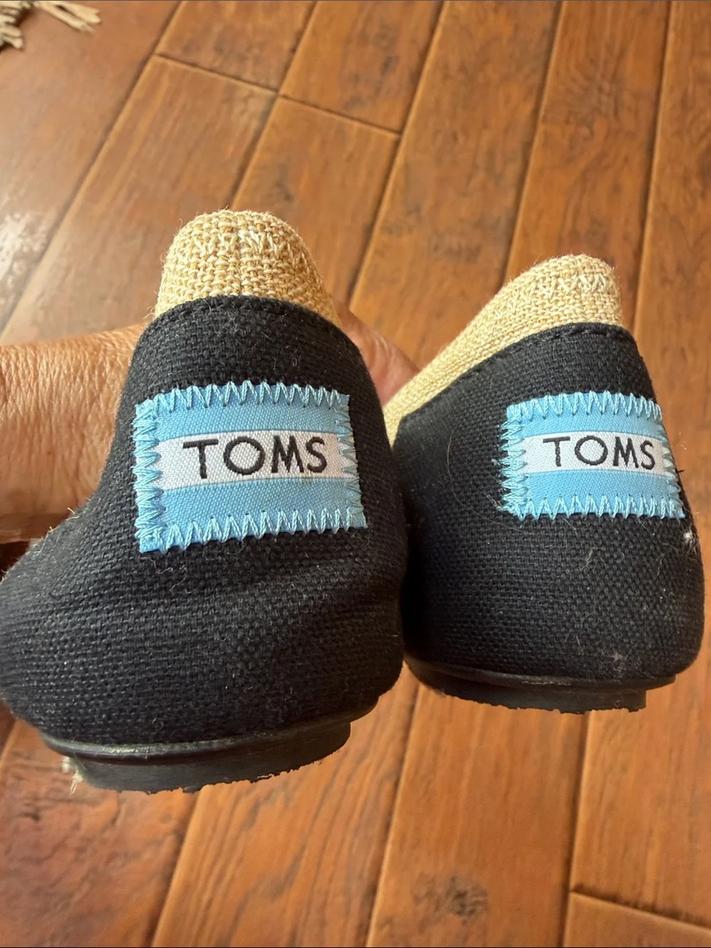 Toms Two-Tone Tan and Black Ballet Flats - Size 9
